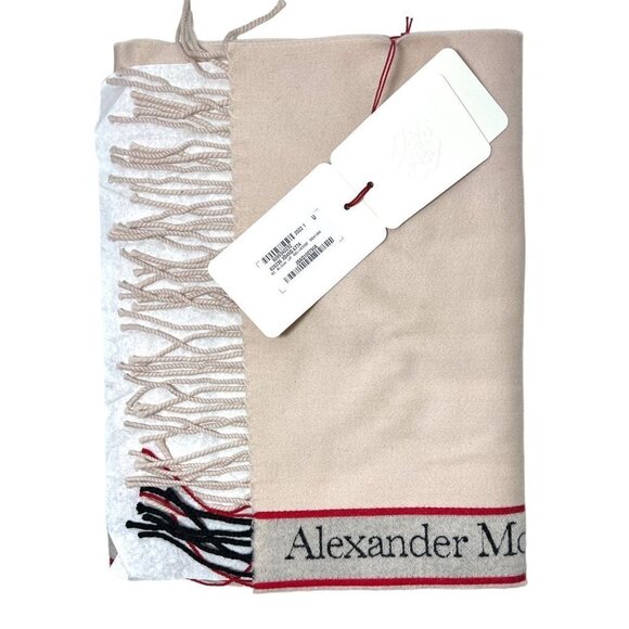 Alexander McQueen Womens Logo Pink Wool Cashmere Fringe Trim Rectangle Scarf New - Picture 2 of 10